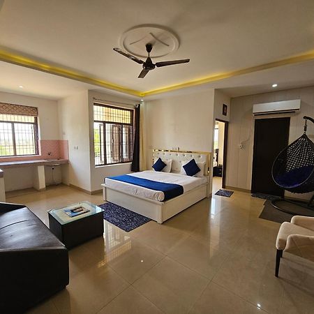 Elegance Resort Vrindāvan 外观 照片