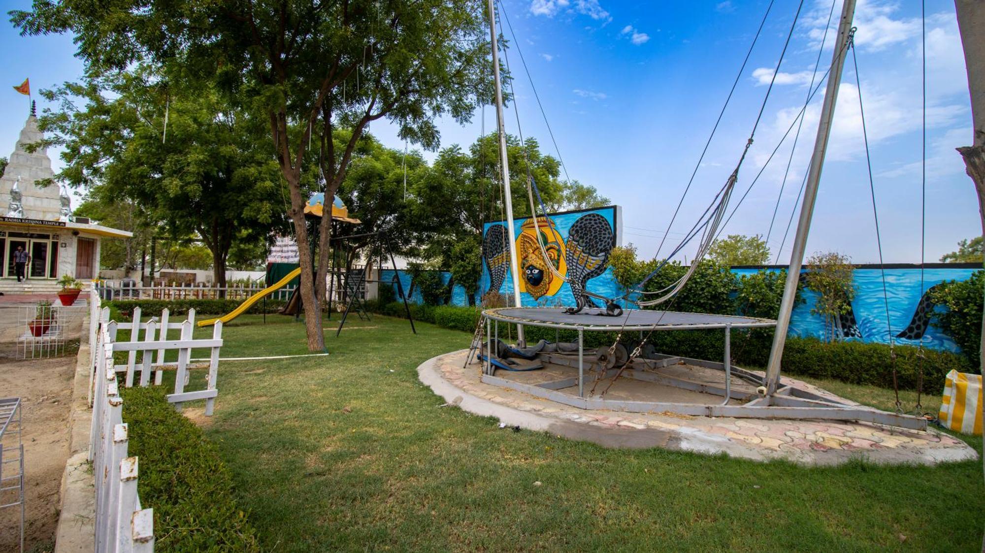 Elegance Resort Vrindāvan 外观 照片