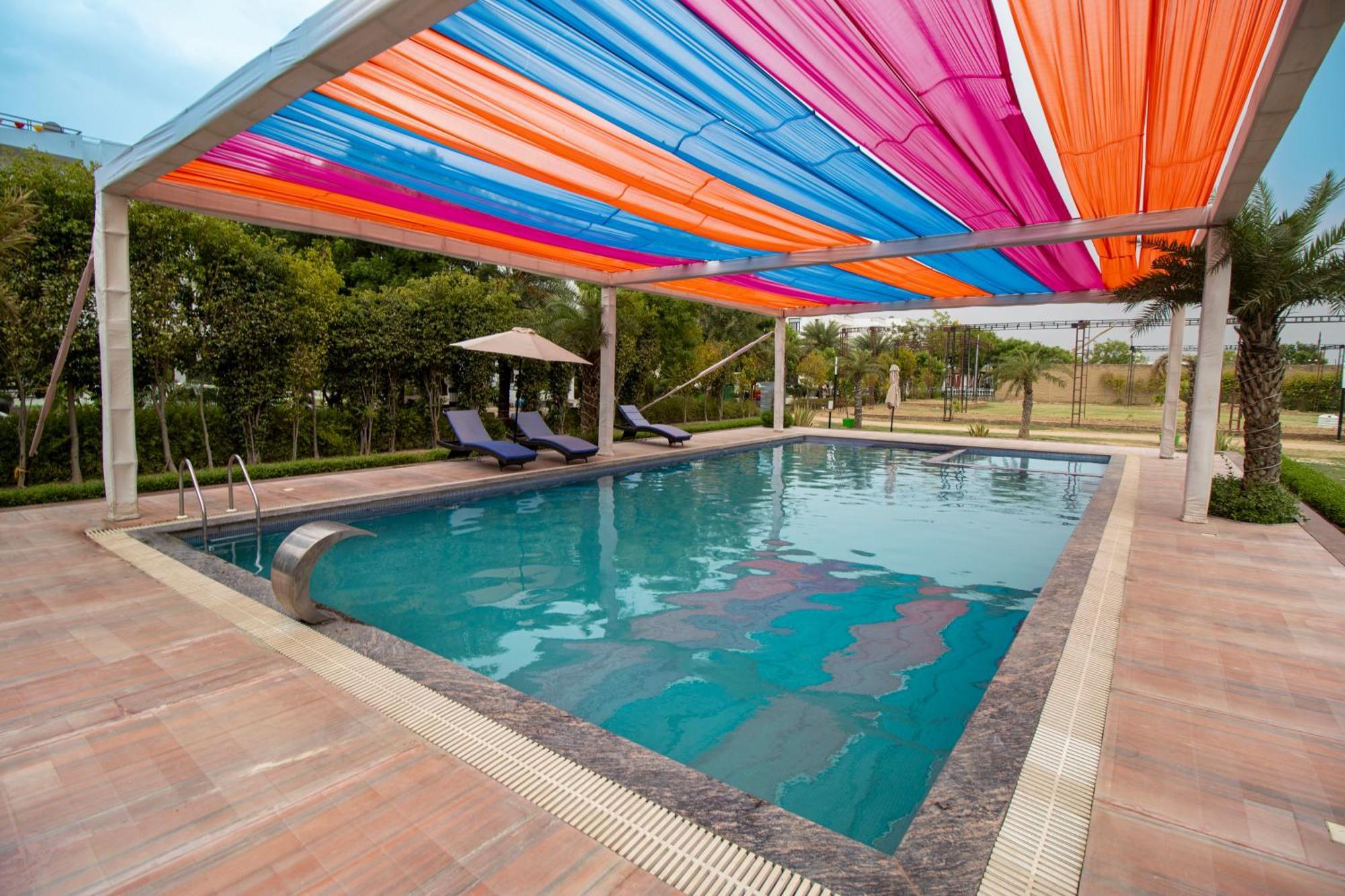 Elegance Resort Vrindāvan 外观 照片