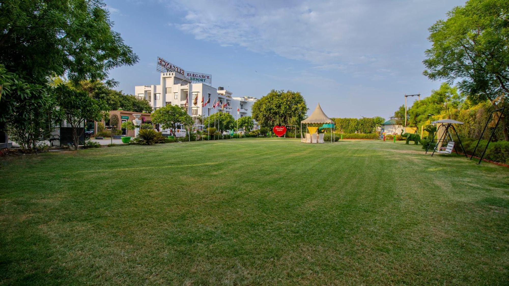Elegance Resort Vrindāvan 外观 照片