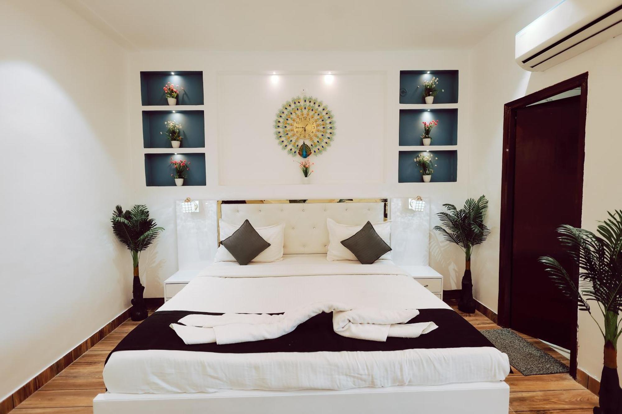 Elegance Resort Vrindāvan 外观 照片