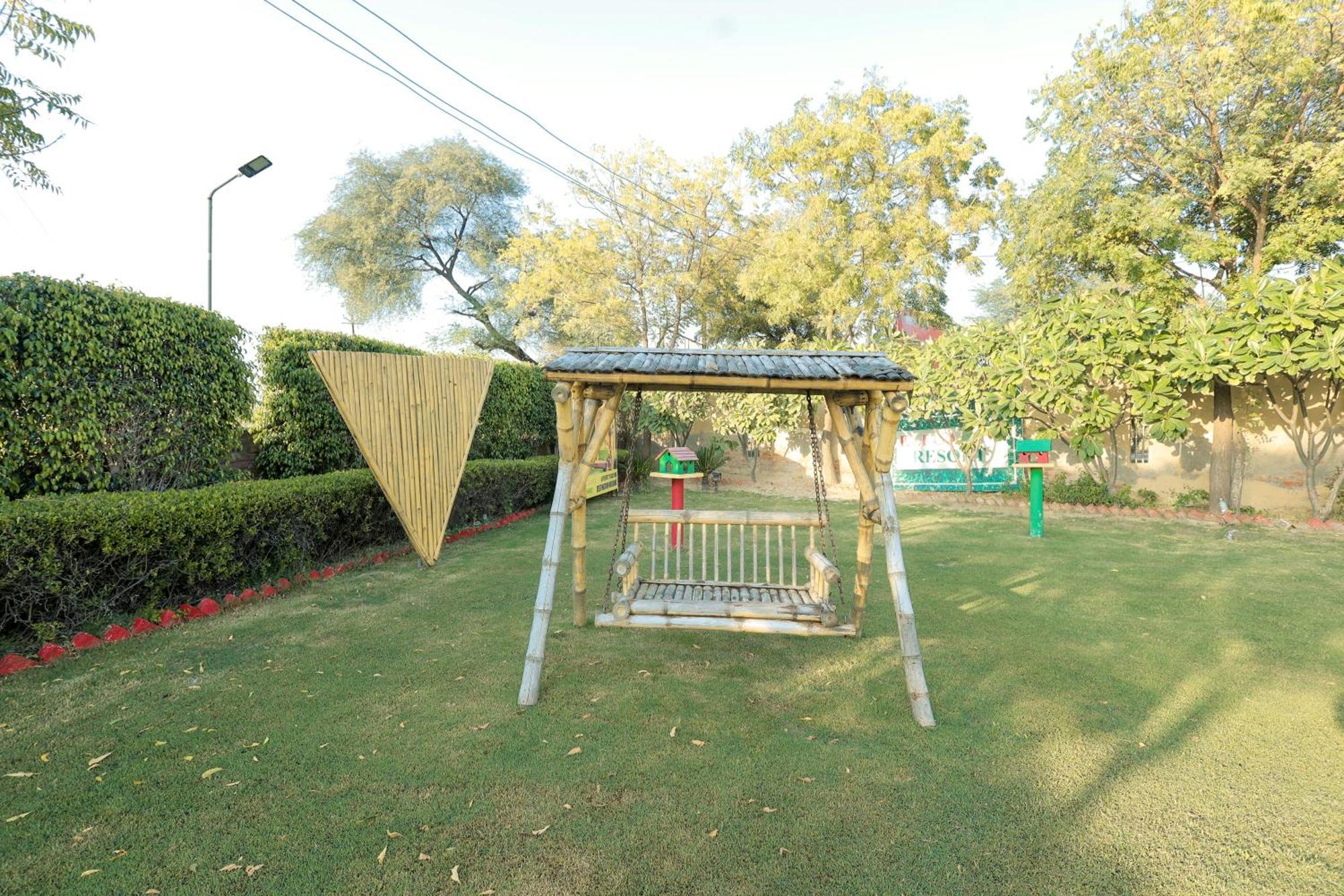 Elegance Resort Vrindāvan 外观 照片